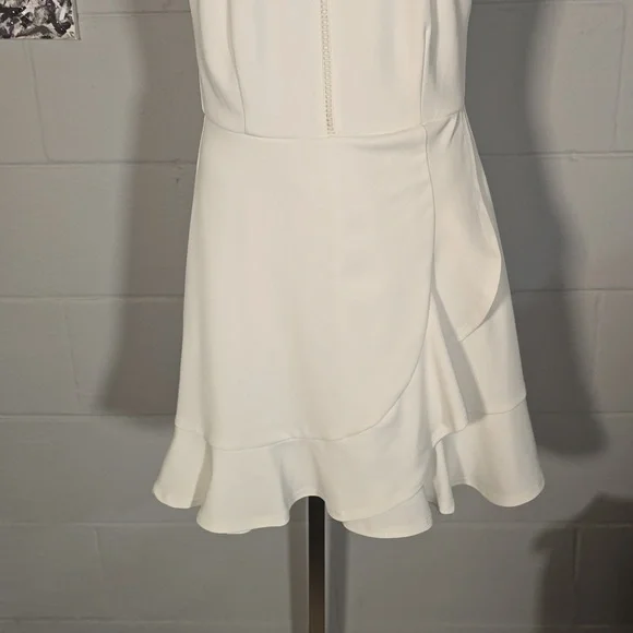 Speechless dress - Picture 3 of 6